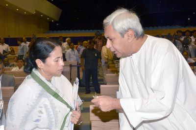 Chief Minister, Sri Naveen Patnaik with West Bengal Chief Minister Ms Mamata Banerjee at the Meeting on National Counter Terrorism Centre (NCTC), in New Delhi