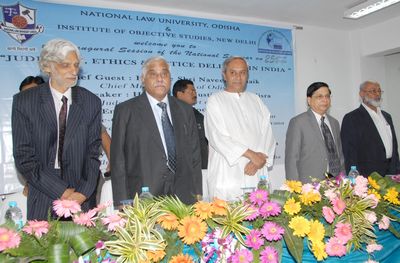 Chief Minister Shri Naveen Patnaik at the National Seminar on Judiciary, Ethics & Justice Delivery in India at Law University, Odisha, CuttackDate-21-Jan-2012