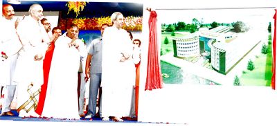 Honble Chief Minister Shri Naveen Patnaik laying the foundation of Amrita Vidyalayam in presence of H.H.Mata Amrutanandamayee Devi(Amma) and Puri Gajapati Maharaja Divyasingh Dev at Janata Maidan