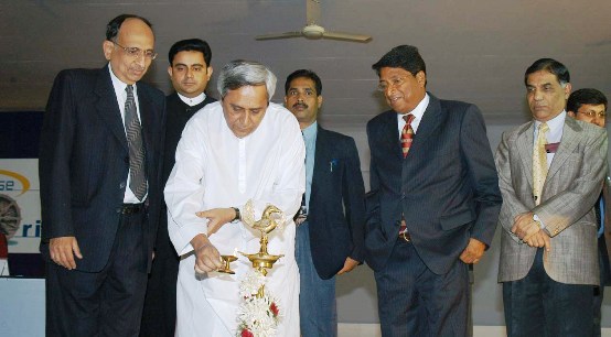 Naveen Patnaik inaugurating Enterprise Orissa-2005 at Janata Maidan, Bhubaneswar.