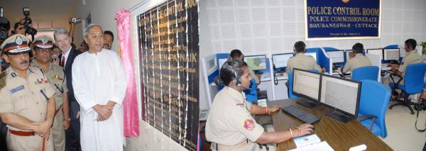 Naveen Patnaik inaugurating the Modern Police Control Room Police Commissionerate Bhubaneswar-Cuttack.