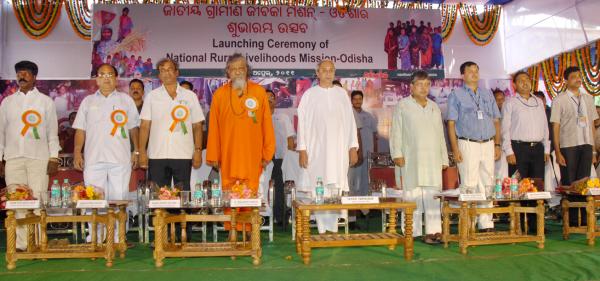 Naveen Patnaik attending Launching Ceremony of National Rural Livelihoods Mission-Odisha at Bhubaneswar.