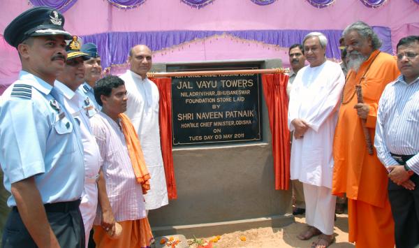 Naveen Patnaik inaugurating Jal Vayu Towers, a Housing Project Executing by Air Force Naval Housing Board at Niladri Vihar, Bhubaneswar.