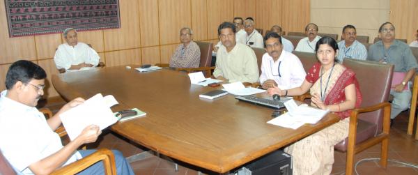 Chief Minister Shri Naveen Patnaik reviewing on follow up action onComprehensive Development Plan of Bhubaneswar at Secretariat on 27-7-2011.