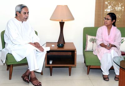 Chief Minister Shri Naveen Patnaik with Union Minister of State, RD, Agatha Sangma at Naveen Niwas Date-09-Jun-2012