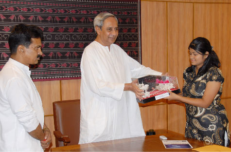 CM felicitates NASA contest winner Pratiksha Das