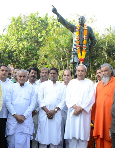 Chief Minister Shri Naveen Patnaik attending Birth anniversary of Biju Patnaik at Biju Patnaik Park