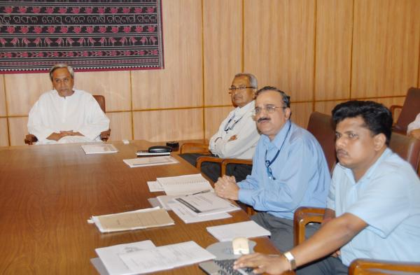Chief Minister Shri Naveen Patnaik reviewing of the implementation of MoUs and programmes of I.T. Department at Secretariat.