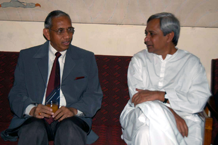 Naveen Patnaik with Chief justice of India Justce Ramesh Chandra Lahoti at State Gust house Bhubaneswar.