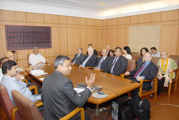 Naveen Patnaik with delegates of WASITRAC at Secretariat.