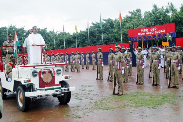 Naveen Pattanaik attending Passing Out ceremony of Women Constable at Traffic Training Institute, Bhubaneswar.