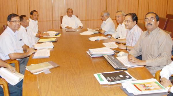 Naveen Patnaik reviewing settlement of forest land with tribals under Forest Right Act at Secretariat.