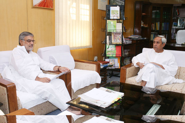 Naveen Patnaik with Dr. C. P. Joshi, Union Minister for Rural Development and Panchayati Raj at New Delhi.