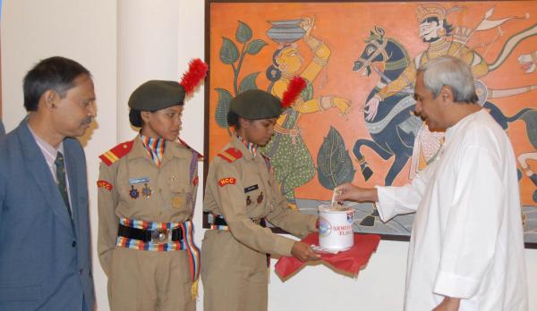 Naveen Patnaik donated to Armed Forces flag fund at Secretariat.