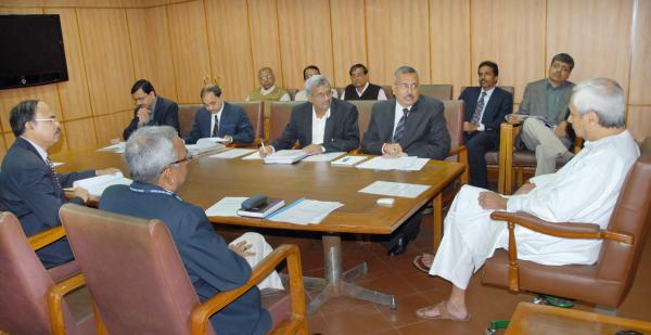 Naveen Patnaik reviewing the implementation of National Highway Projects in the State at Secretariat.